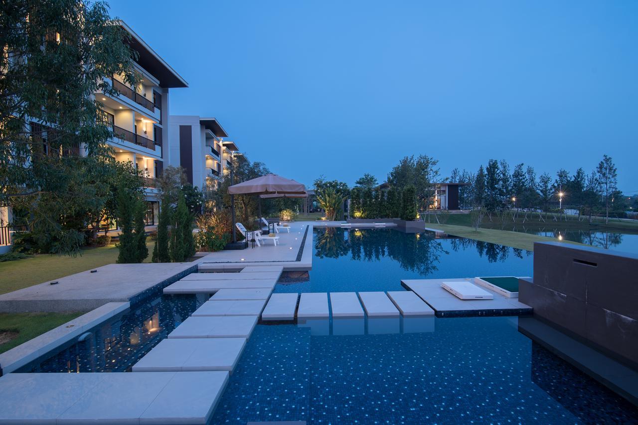 Green Ville Laguna Hotel Sung Noen Exteriör bild